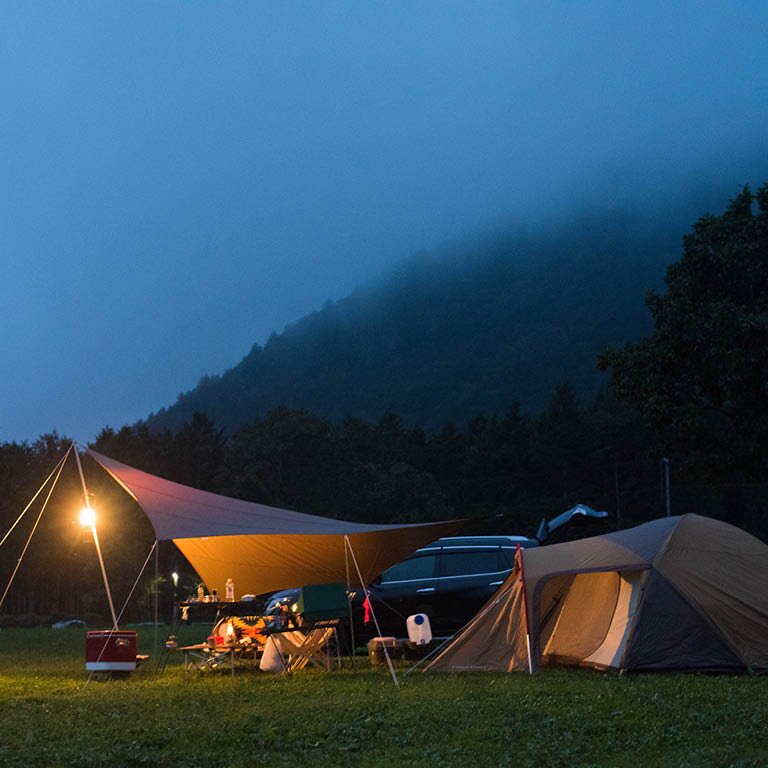 at_category_plp_ausruestung_campingausruestung-zubehoer_smartdesk.jpg